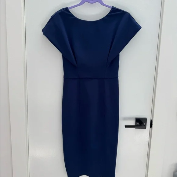 Express NWT Women’s Cap Sleeve V-Back Sheath Dress, never worn - Picture 3 of 5